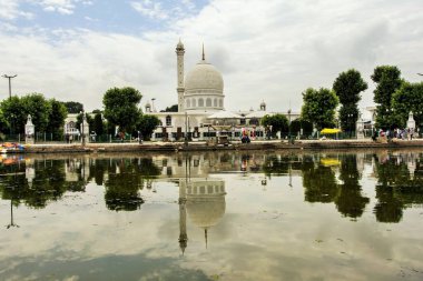 Hazratbal Tapınağı, Dal Gölü, Srinagar, Kashmir, Hindistan, Asya