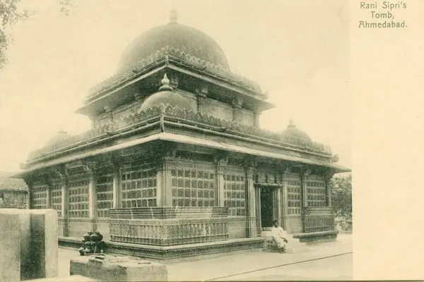 stock image Heritage stone mosque, Rani Sipris tomb, Ahmedabad, Gujarat, India 