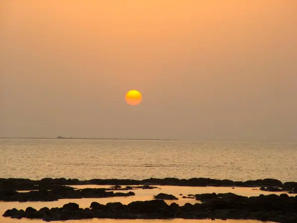 Sunset , Marine drive , Bombay Mumbai , India