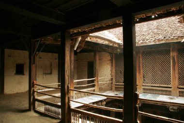 Nana Phadnavis 'in Wada' sı olarak adlandırılan eski mimari yapı 1766 ve 1779 yılları arasında inşa edilmiştir, Menwali, Wai, Maharashtra, Hindistan 