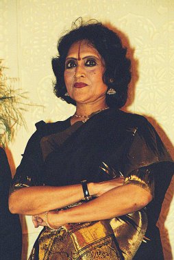 Hint Bollywood oyuncusu Vaijanthi Mala  