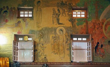 Lord Buddha 'nın hayatı Mulagandha Kuti Vihar içinde resim formatında; Varanasi yakınlarındaki Sarnath' da Budist sahası; Uttar Pradesh; Hindistan