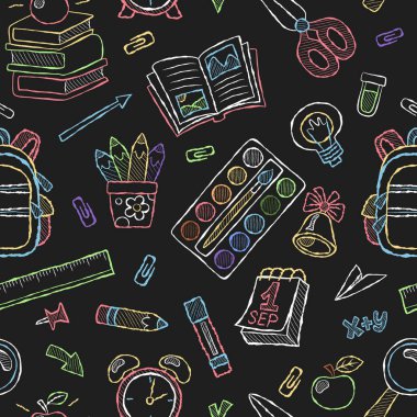 Tebeşir karalaması okula kusursuzca geri döndü. Kırtasiye malzemesi, okul ve yaratıcı malzemelerle özgeçmiş tekrarı. Renk elementleriyle siyah arkaplan.