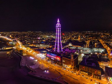 Havadan Blackpool, bir DJI Mini 2 ile vuruldu.