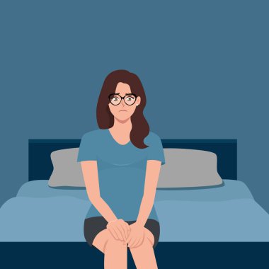 Uykusuzluk çeken stresli kadın yatakta oturuyor. Beyaz Arkaplanda Düz Vektör Karakteri İzole Edildi