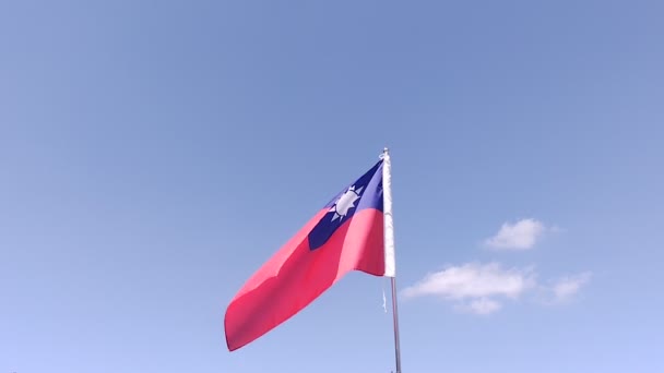 Republiken Kinas Flagga Vanligen Kallad Taiwans Flagga Viftar Flaggstång — Stockvideo
