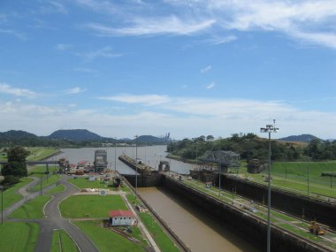 Panama - 02 Aralık 2016: Panoramik Miraflores manzarası Pasifik Okyanusu veya Panama Körfezi yönüne bakıyor.