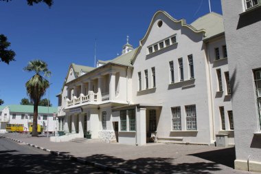 Windhoek, Namibya - 10 Mart 2018: Windhoek tren istasyonu veya Bahnhof Windhuk Hollanda usulü Cape Windhuk.