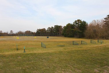 Schonfeld im Marchfeld, Avusturya - 8 Mart 2025: Schonfeld, Ganserndorf bölgesi, Aşağı Avusturya. 