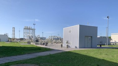 Baumgarten a der March, Gaenserndorf, Aşağı Avusturya - 22 Nisan 2025: Önemli bir gaz resepsiyon tesisi ve Avrupa 'nın bir kısmına doğal gaz sağlayan gaz dağıtım merkezi.