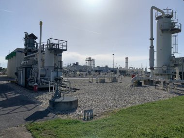Baumgarten a der March, Gaenserndorf, Aşağı Avusturya - 22 Nisan 2025: Önemli bir gaz resepsiyon tesisi ve Avrupa 'nın bir kısmına doğal gaz sağlayan gaz dağıtım merkezi.