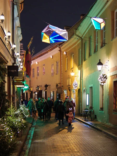 Vilnius Lituânia Novembro 2022 Natal Vilnius Pessoas Gostam Noite Rua — Fotografia de Stock