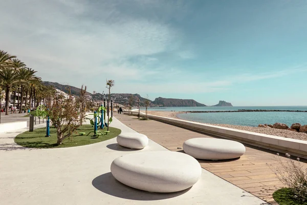 Altea Strandpromenade Mit Erholungs Und Freizeitmöglichkeiten Sonnigen Tagen Altea Wunderschönes — Stockfoto