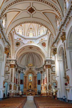 Eski bir kasaba. Altea 'daki Meryem Ana Kilisesi, Alicante, Costa Blanca, İspanya.