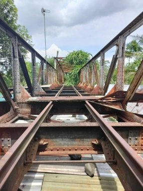 eski demiryolu köprüsü