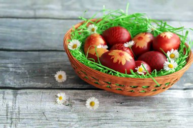 Eski kurullarında, ahşap boyalı Paskalya yumurta Paskalya yumurtaları