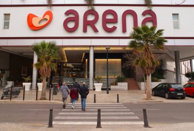 VALENCIA, İspanya - 23 Mart 2016. Arena Multiespacio, Valencia 'daki alışveriş merkezi.