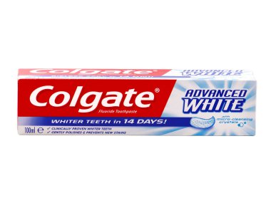 BUCHAREST, ROMANIA - Şubat 06, 2017 Colgate Diş macunu, Gelişmiş Duyu Beyaz, beyaz