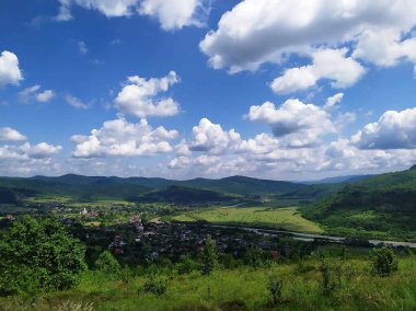 Dağdan Karpatlar 'ın manzarası