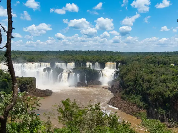 İguazu şelalesinin manzarası, Arjantin