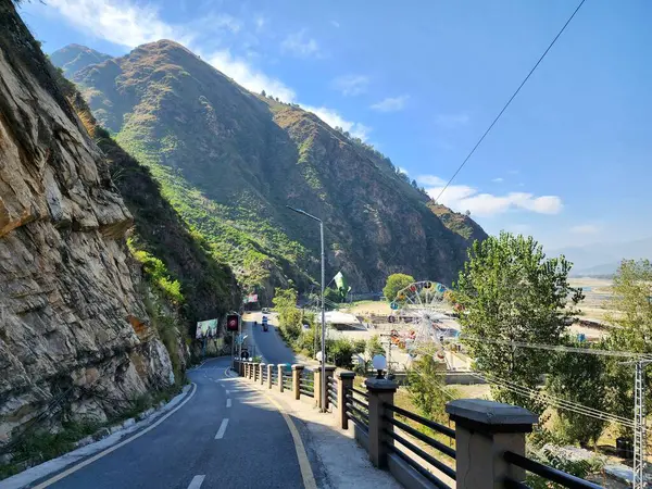 Dağların güzel manzarası