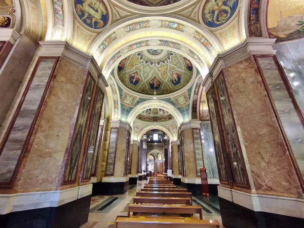 Pompeje Kampánie Itálie Října 2021 Interiér Svatyně Panny Marie Růžencové — Stock fotografie