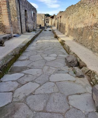 Pompeii, Campania, İtalya - 14 Ekim 2021: Via di Castricio, Pompeii Arkeoloji Parkı