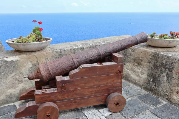 Scilla Calabria Italy Червня 2021 Cannon Terrace Castello Ruffo — стокове фото