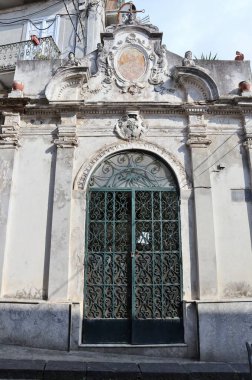 Napoli, Campania, İtalya 25 Şubat 2022: Via Martucci 'de Santa Maria' da 17. yüzyıl kilisesinin içi