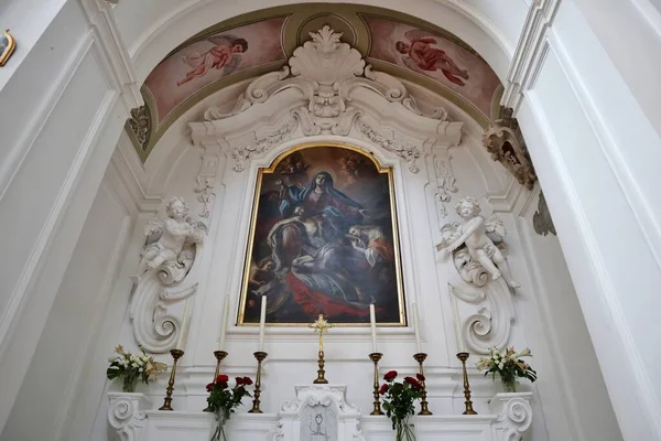 2021年6月22日 意大利坎帕尼亚的Mercato San Severino 位于Puglie街的16世纪圣安娜教堂的内部 — 图库照片