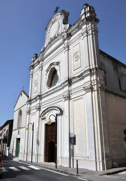 2021年6月22日 意大利坎帕尼亚的Mercato San Severino 位于Puglie街的16世纪圣安娜教堂的立面 — 图库照片