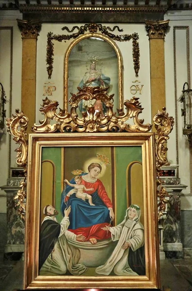 2022年2月25日 意大利坎帕尼亚那不勒斯 17世纪圣玛利亚教堂在马图奇街的内部 — 图库照片