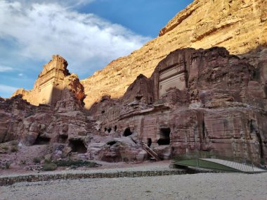 Petra, Jordan - January 7, 2023: Path of the Street of Facades from the Treasury of Pharaoh El Khasneh to the Street of the Colonnade