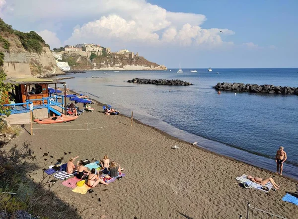 Procida Campania Italy September 2021 Tourrists Chiaia Beach — стоковое фото