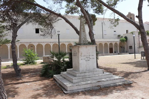 stock image Tremiti Islands, Puglia, Italy  July 26, 2021: Cloister of the Abbey of Santa Maria a Mare built in the 11th century on the Island of San Nicola