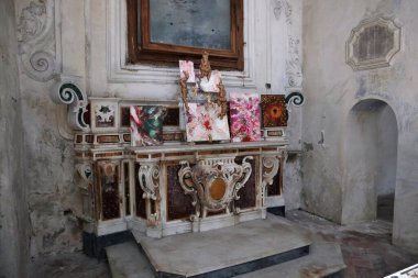 Benevento, Campania, İtalya 25 Mart 2023: Santa Teresa 'daki 18. yüzyıl San Marco dei Sabariani kilisesi, ya da daha yaygın olarak bilinen adıyla Chiesa di Santa Teresa. 