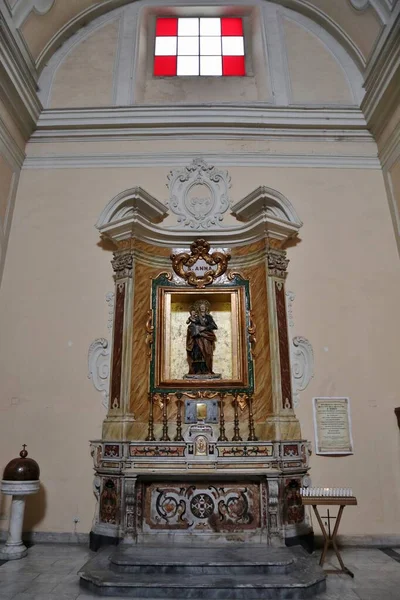 2023年3月25日 意大利坎帕尼亚 本温托 位于科索加里波第的18世纪圣玛莉亚 德尔卡明教堂 通常被称为圣安娜教堂 的内部 — 图库照片