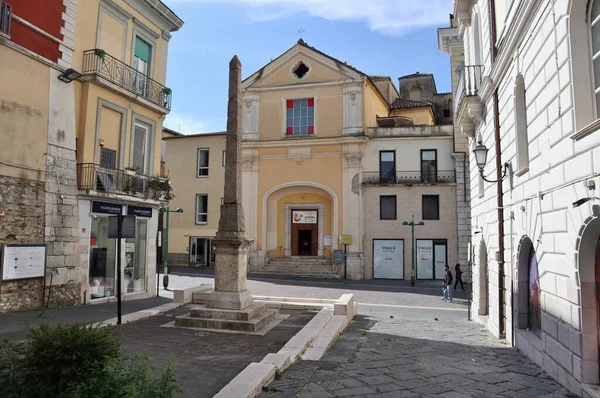 2023年3月25日 意大利坎帕尼亚本温托 18世纪圣玛丽亚 德尔卡明教堂 俗称圣安娜教堂 位于科索加里波第 位于帕皮尼亚诺广场 — 图库照片