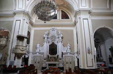 Tropea, Calabria, İtalya 12 Haziran 2021: Largo Padre di Netta 'daki 17. yüzyıl Ges Manastırı' nın İçi