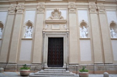 Tropea, Calabria, İtalya 12 Haziran 2021: 17. yüzyıl Barok tarzında Ges del Convento dei Padri Redemptoristi Kilisesi, Largo Padre di Netta