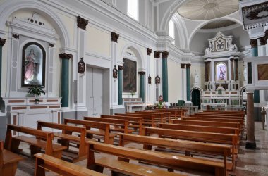 Tropea, Calabria, İtalya 12 Haziran 2021: 19. yüzyıl Chiesa di San Michele veya Chiesa del Purgatorio, Largo San Michele 'de