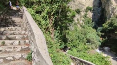 Sahip Lubrense, Campania, İtalya - 5 Eylül 2023: Erişim yolundan Crapolla Fjord 'un Genel Görünümü