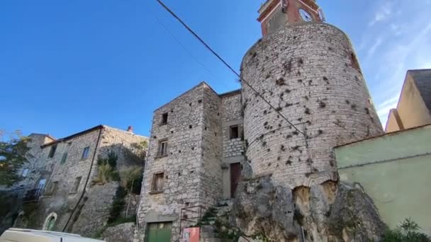 Castropignano Molise Italia Octubre 2023 Torre Del Reloj Erigida Sobre — Vídeo de stock