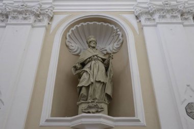 Benevento, Campania, İtalya 15 Şubat 2024: San Domenico Kilisesi 13. yüzyılda kuruldu ve 17. yüzyılın sonunda yeniden inşa edildi.