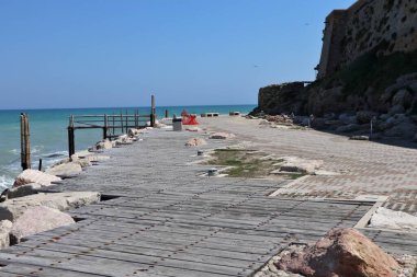 Termoli, Molise, İtalya: Adriyatik Denizi 'ndeki güçlendirilmiş köy, Swabian Kalesi tarafından 11. yüzyılda inşa edildi.