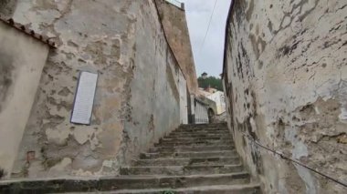 Maiori, Campania, İtalya 16 Nisan 2024: Santa Maria a Mare Sığınağı, 13. yüzyılda Via Scale Sante di Corso Reginna 'da inşa edildi