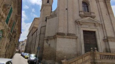 Vasto, Abruzzo, İtalya 29 Mayıs 2024: 18. Yüzyıl Maria Santissima del Carmine Kilisesi