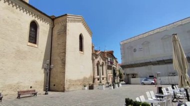 Vasto, Abruzzo, İtalya - 29 Mayıs 2024: MÖ 12. yüzyılda Adriyatik kıyısında Chieti ili üzerinde inşa edilen antik köy