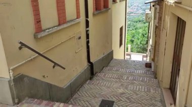 Vasto, Abruzzo, İtalya - 29 Mayıs 2024: MÖ 12. yüzyılda Adriyatik kıyısında Chieti ili üzerinde inşa edilen antik köy