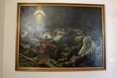 Benevento, Campania, İtalya 25 Mart 2023: Santa Sofia Anıtsal Kompleksi 'ndeki Müze del Sannio' da resimler ve resimler sergilendi